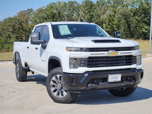 2025 Chevrolet Silverado 2500 Custom