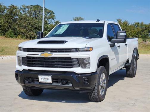 2025 Chevrolet Silverado 2500 Custom
