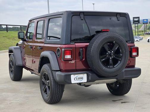Snazzberry Pearlcoat 2022 Jeep Wrangler Unlimited Sport Altitude