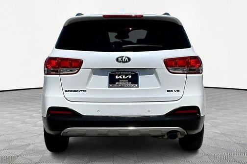 2017 Kia Sorento EX