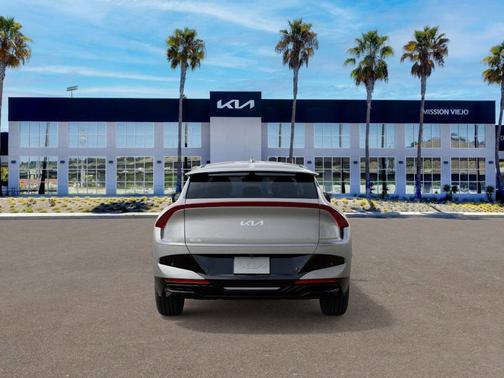 2025 Kia EV6 Wind