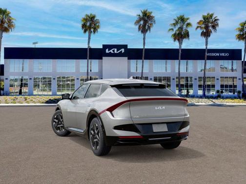 2025 Kia EV6 Wind