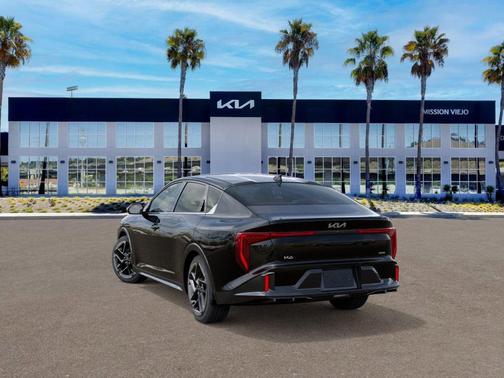 2025 Kia K4 GT-Line