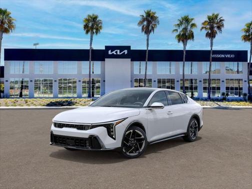 2025 Kia K4 GT-Line
