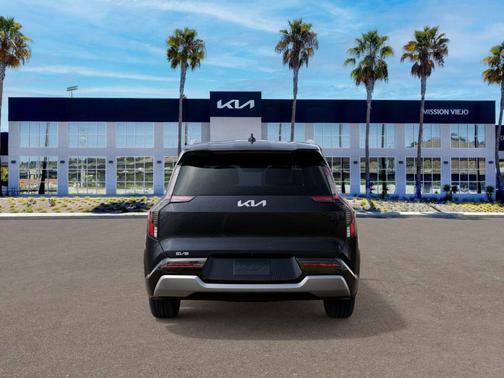 2026 Kia EV9 Land
