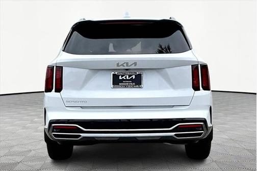 2023 Kia Sorento S