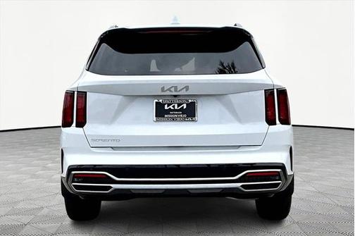 2023 Kia Sorento S