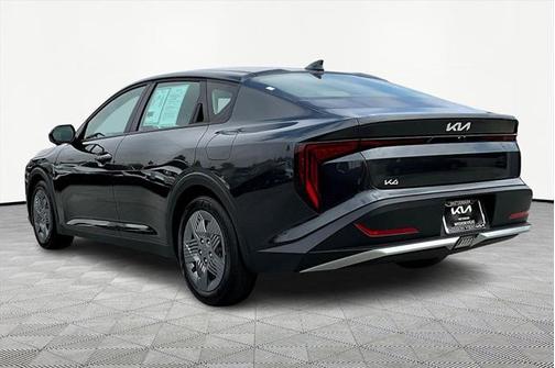 2025 Kia K4 LX