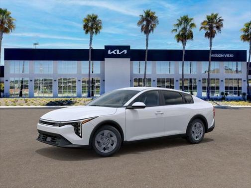 2025 Kia K4 LX