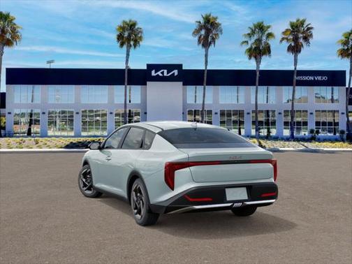 2025 Kia K4 EX