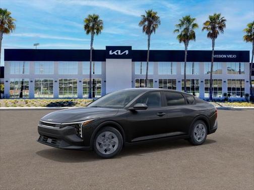 2025 Kia K4 LX