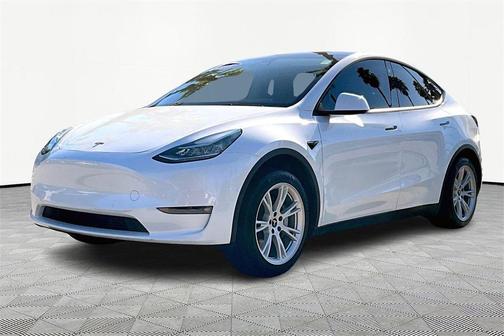 2021 Tesla Model Y Standard Range Rear-Wheel Drive