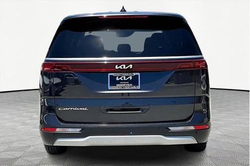 2022 Kia Carnival LXS