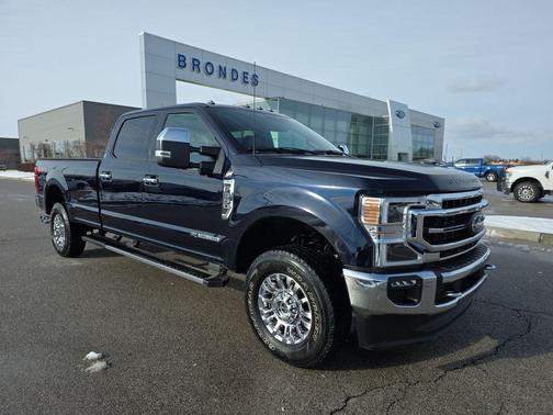 2022 Ford F-350 Lariat