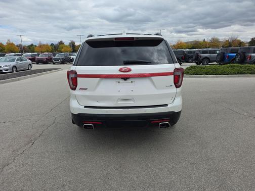2017 Ford Explorer sport