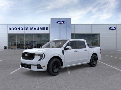 Space White Metallic 2026 Ford Maverick Lobo Standard