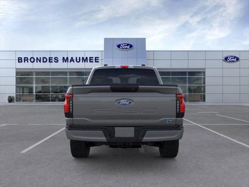 2025 Ford F-150 Lightning XLT