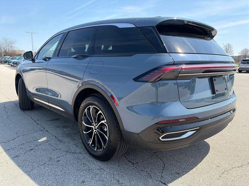 Blue Metallic 2025 Lincoln Nautilus Premiere