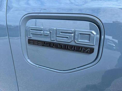 2023 Ford F-150 Lightning Platinum