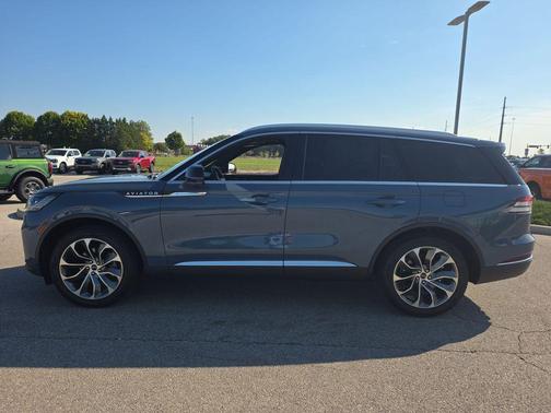 2025 Lincoln Aviator Reserve AWD