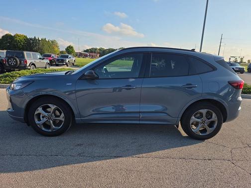 2023 Ford Escape ST-Line