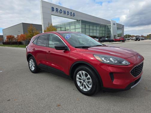 2022 Ford Escape SE