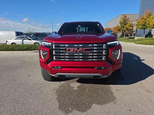2023 GMC Canyon Denali