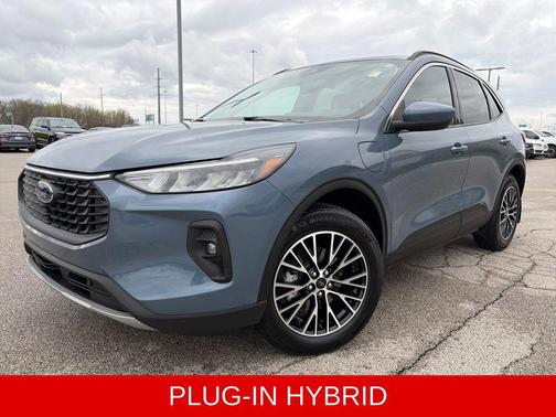Vapor Blue Metallic 2023 Ford Escape PHEV SE