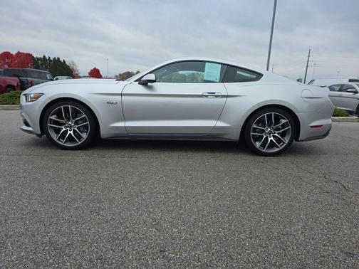 2017 Ford Mustang GT Premium