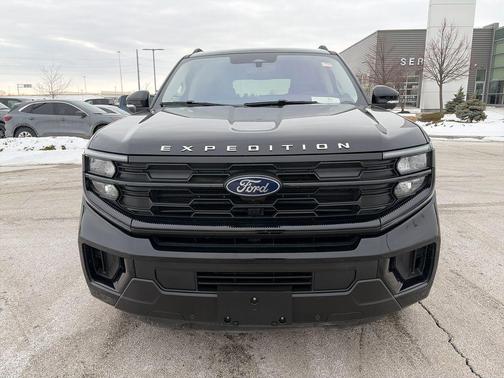 2025 Ford Expedition Max Active 4x4