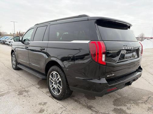 2025 Ford Expedition Max Active 4x4