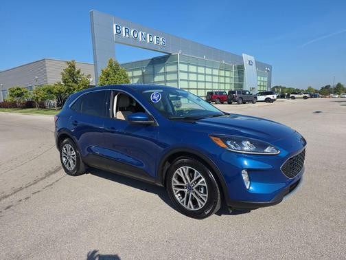 2022 Ford Escape SEL