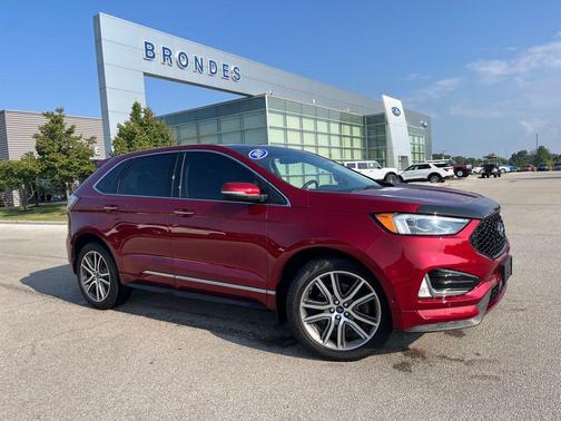 2019 Ford Edge Titanium