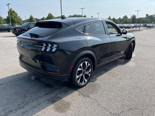 2024 Ford Mustang Mach-E Select
