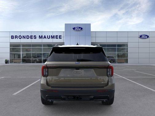 Marsh Gray 2026 Ford Explorer ST-Line