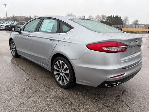 2020 Ford Fusion SE