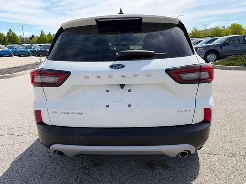Star White Metallic Tri-Coat 2024 Ford Escape Platinum