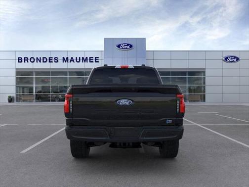 2025 Ford F-150 Lightning XLT