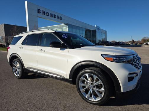 2023 Ford Explorer Platinum