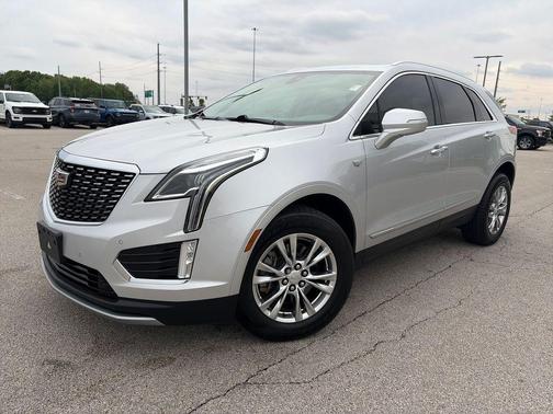 Radiant Silver Metallic 2020 Cadillac XT5 Premium Luxury