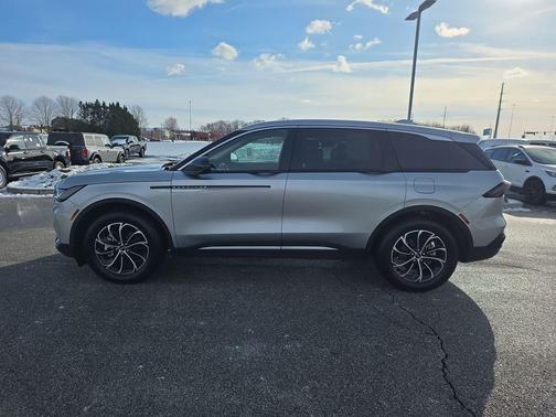 2024 Lincoln Nautilus Premiere