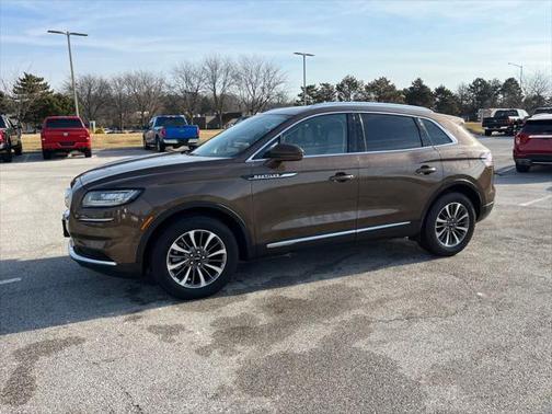 2022 Lincoln Nautilus Standard