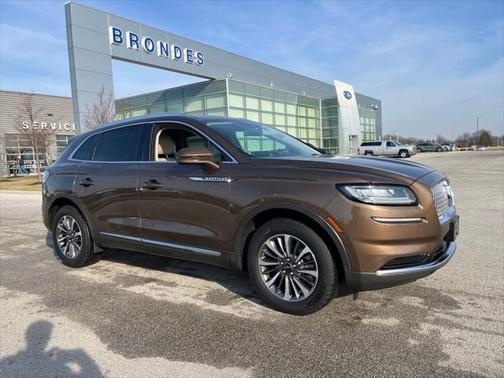 2022 Lincoln Nautilus Standard