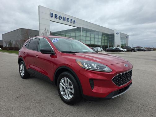 2022 Ford Escape SE