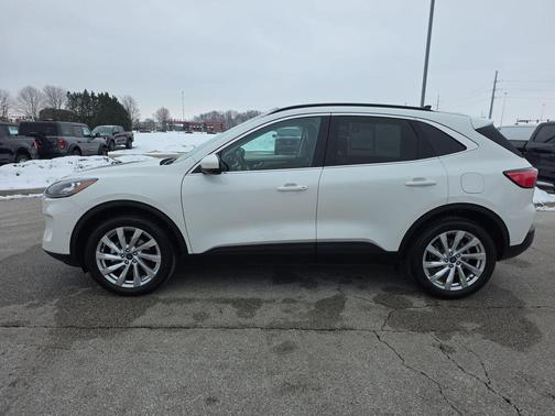 2021 Ford Escape Titanium