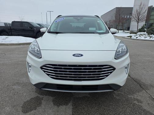 2021 Ford Escape Titanium