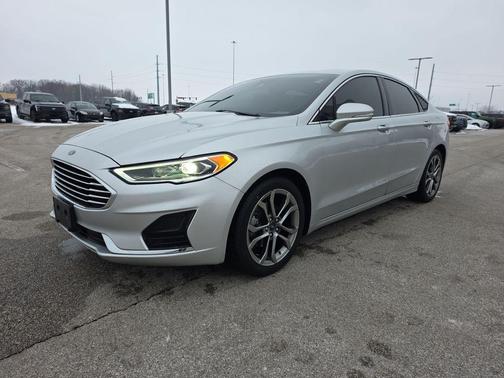 2019 Ford Fusion SEL