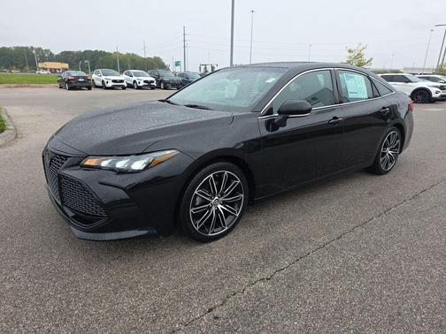 2019 Toyota Avalon XSE