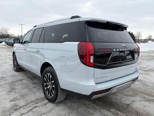 Silver Metallic 2025 Ford Expedition Max Platinum