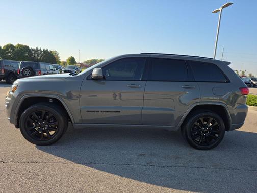 2020 Jeep Grand Cherokee Altitude